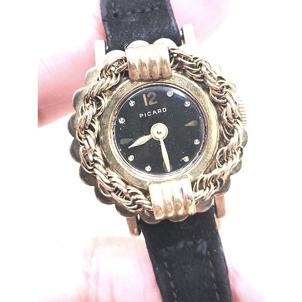 Vintage Picard Women’s Cocktail Watch Gold Tone Rope Bezel Scalloped Edge 1950